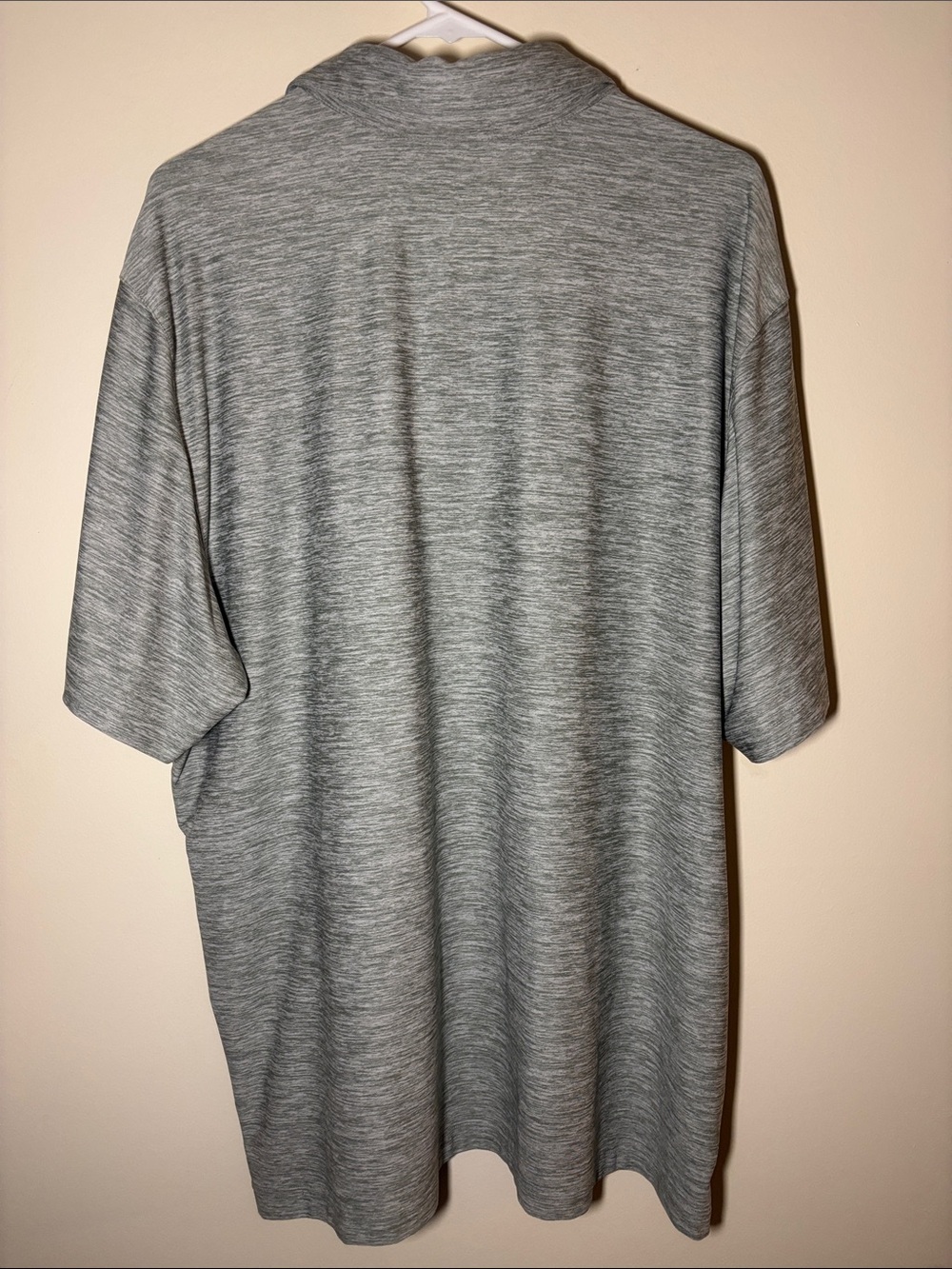 Under Armour Virginia Tech Gray Heather Polo with VT Logo - Picture 7 of 7